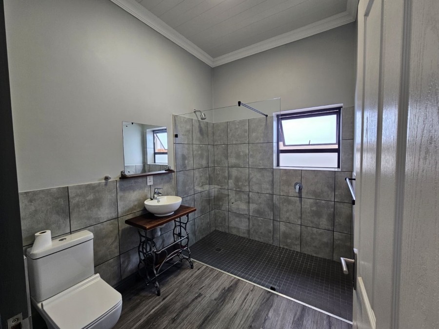 2 Bedroom Property for Sale in Stilbaai Wes Western Cape